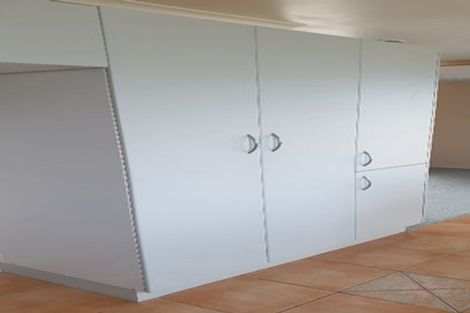 Photo of property in 2/150 Luckens Road, West Harbour, Auckland, 0618