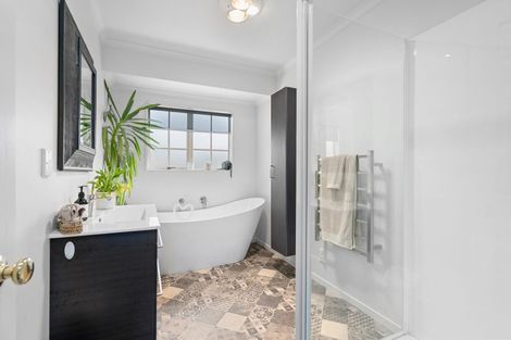 Photo of property in 14 Alba Place, Cambridge, 3434