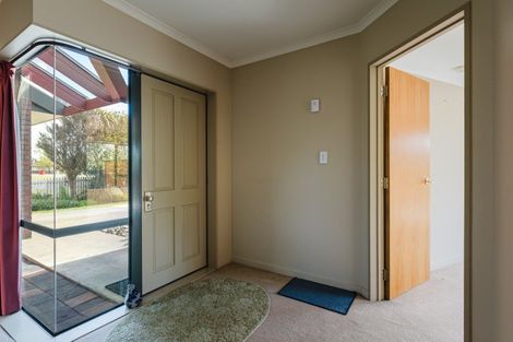 Photo of property in 17 Tyndall Street, Pahiatua, 4910