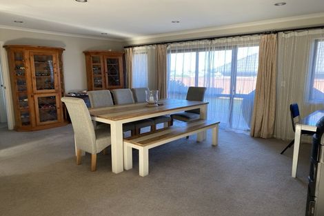 Photo of property in 16 Ashwick Terrace, Huntington, Hamilton, 3210