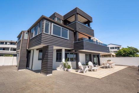 Photo of property in 32a Sunbrae Grove, Mount Maunganui, 3116