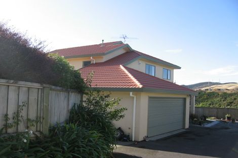Photo of property in 8 Marford Grove, Churton Park, Wellington, 6037