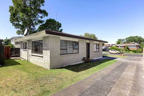 Photo of property in 1/3 Manuka Street, Orewa, 0931