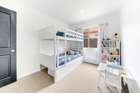 Photo of property in 11c Sturges Road, Henderson, Auckland, 0612