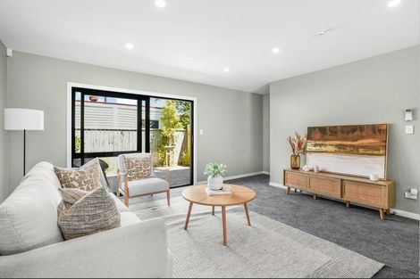 Photo of property in 8/15 Brook Street, Waiwhetu, Lower Hutt, 5010