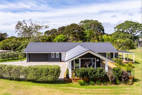 Photo of property in 150 Estuary Drive, Mangawhai Heads, Mangawhai, 0505