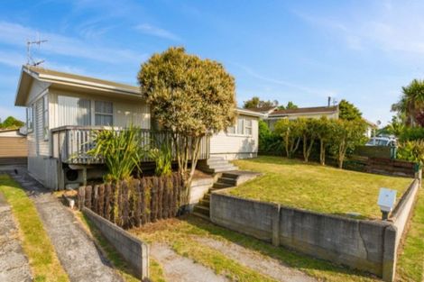 Photo of property in 52 Richmond Avenue, Richmond Heights, Taupo, 3330