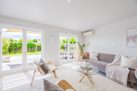 Photo of property in 7 Todd Street, Napier South, Napier, 4110