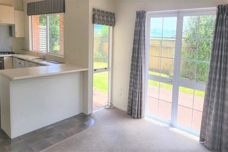 Photo of property in 43 Joseph Banks Drive, Whitby, Porirua, 5024