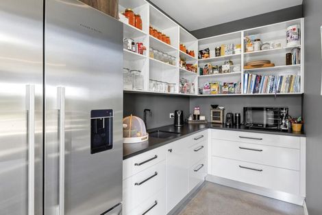 Photo of property in 106 Airport Drive, New Plymouth Airport, New Plymouth, 4373