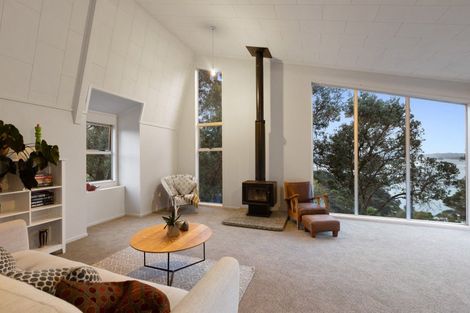 Photo of property in 2 Barr Road, Mahurangi West, Warkworth, 0983