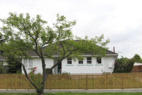 Photo of property in 51 Flay Crescent, Burnside, Christchurch, 8053
