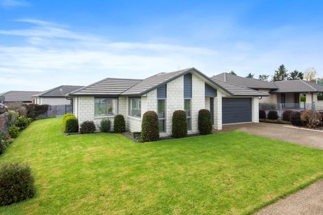 Photo of property in 108 Kennedy Road, Pyes Pa, Tauranga, 3112