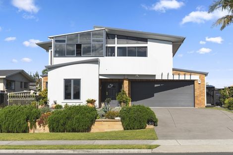 Photo of property in 5 Calypso Drive, Papamoa Beach, Papamoa, 3118