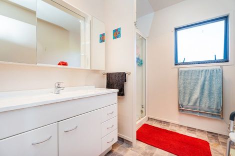 Photo of property in 30 Captain Cook Road, Cooks Beach, Whitianga, 3591