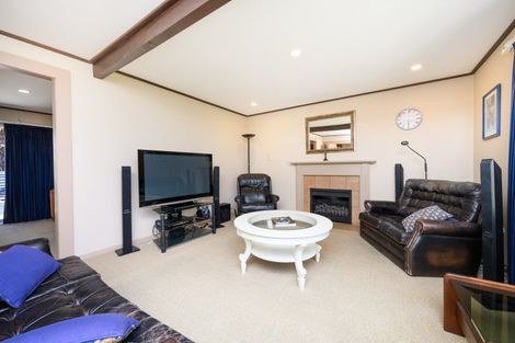 Photo of property in 31 Redwood Grove, Hokowhitu, Palmerston North, 4410