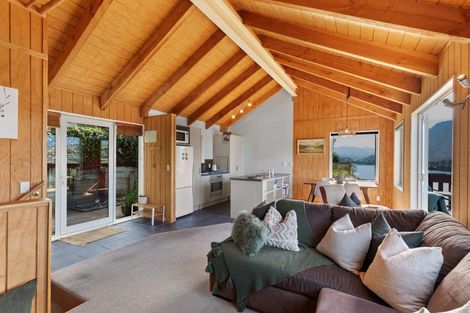 Photo of property in 6b Gum Lane, Queenstown, 9300