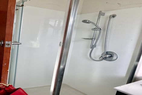 Photo of property in 10 Primrose Street, Northcote, Christchurch, 8052