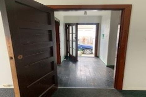 Photo of property in 23 Pitcairn Crescent, Bryndwr, Christchurch, 8053