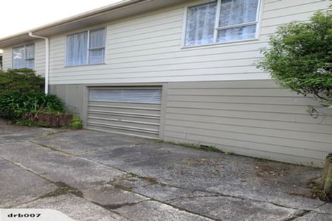 Photo of property in 19 Keegan Drive, Massey, Auckland, 0614