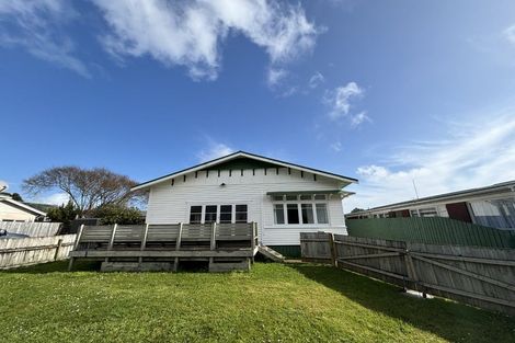 Photo of property in 66 Helvetia Road, Pukekohe, 2120