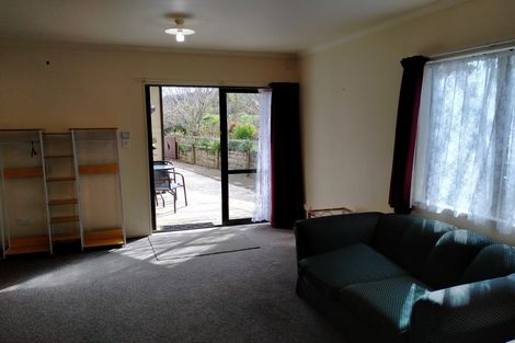 Photo of property in 17r Beech Court, Welcome Bay, Tauranga, 3175
