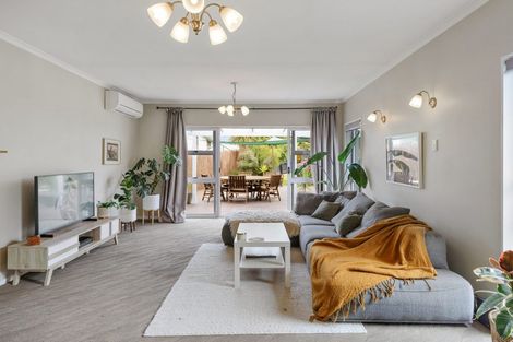 Photo of property in 283 Westminster Street, Mairehau, Christchurch, 8013