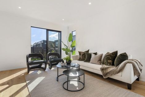 Photo of property in 3/241 Hill Road, The Gardens, Auckland, 2105