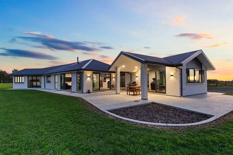 Photo of property in 28 Oriwa Lane, Levin, 5571