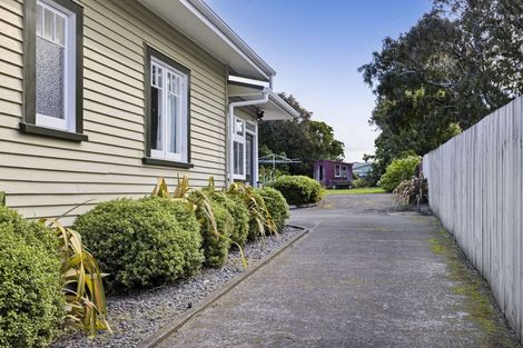 Photo of property in 63 Gladstone Street, Hawera, 4610