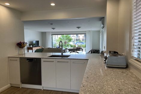 Photo of property in 114 Harbour Village Drive, Gulf Harbour, Whangaparaoa, 0930