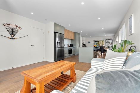 Photo of property in 97 Burdon Loop, Lake Hawea, 9382