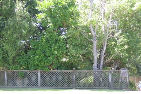 Photo of property in 209 Rangatira Road, Beach Haven, Auckland, 0626
