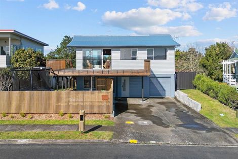 Photo of property in 172 Torkar Road, Clarks Beach, 2122