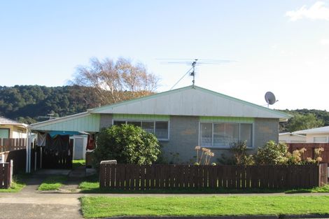 Photo of property in 2/17 Meremere Street, Wainuiomata, Lower Hutt, 5014
