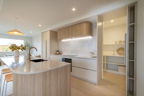 Photo of property in 45 Tangaroa Street, Cambridge, 3434