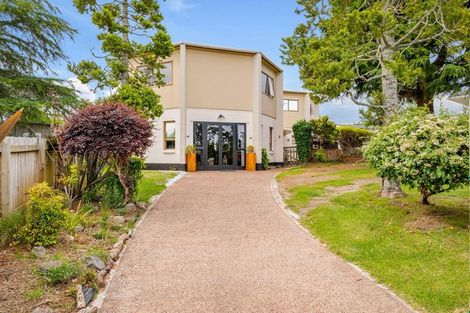 Photo of property in 119 Colwill Road, Massey, Auckland, 0614