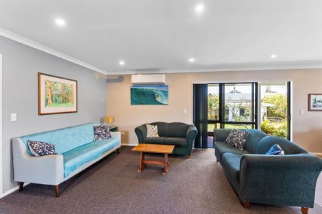 Photo of property in 22 Kiharoa Street, Otaki Beach, Otaki, 5512