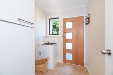 Photo of property in 18 Catkin Crescent, Papatoetoe, Auckland, 2025