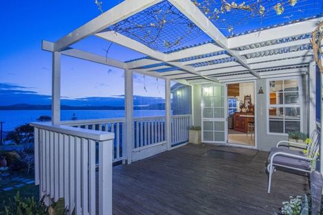 Photo of property in 2 Kaiwaka Road, Onerahi, Whangarei, 0110