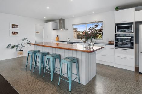 Photo of property in 28d Marram Place, Mangawhai Heads, Mangawhai, 0505
