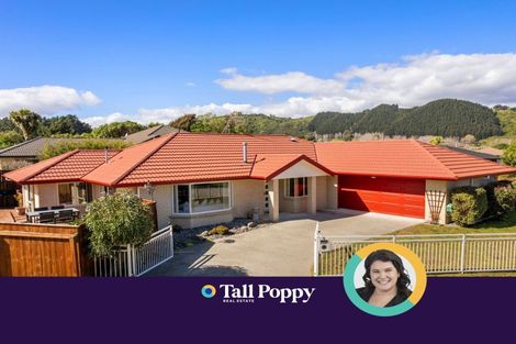 Photo of property in 15 Fytfield Place, Paraparaumu, 5032