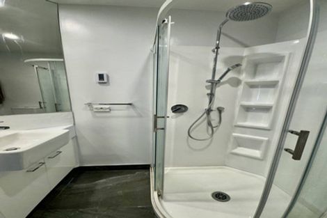 Photo of property in 10/148 Evans Bay Parade, Roseneath, Wellington, 6021