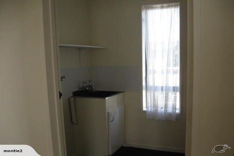 Photo of property in 33 Mortlake Street, Islington, Christchurch, 8042