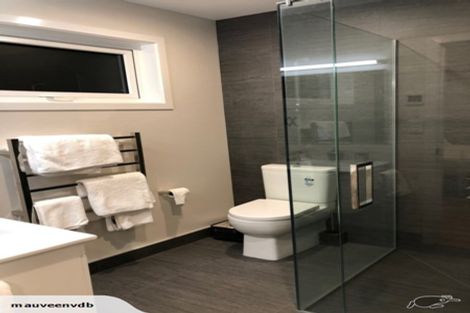 Photo of property in 56 Kia Ora Road, Beach Haven, Auckland, 0626