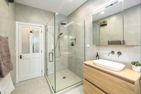 Photo of property in 56 Jellicoe Street, Greytown, 5712