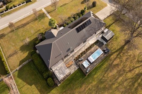 Photo of property in 4 Crawford Place, Lake Hayes, Queenstown, 9304