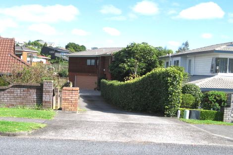 Photo of property in 2/6 Kaniere Place, Half Moon Bay, Auckland, 2012