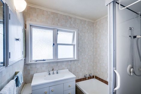 Photo of property in 4 Alamein Crescent, Onekawa, Napier, 4110