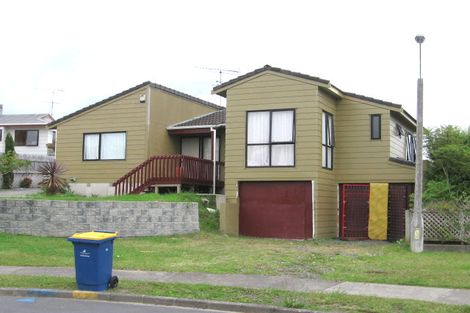 Photo of property in 1/20 Ebony Place, Massey, Auckland, 0614